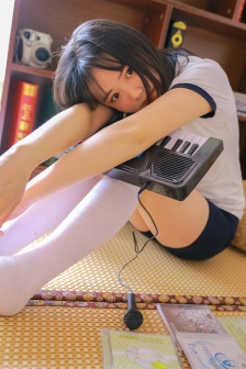 满床春水